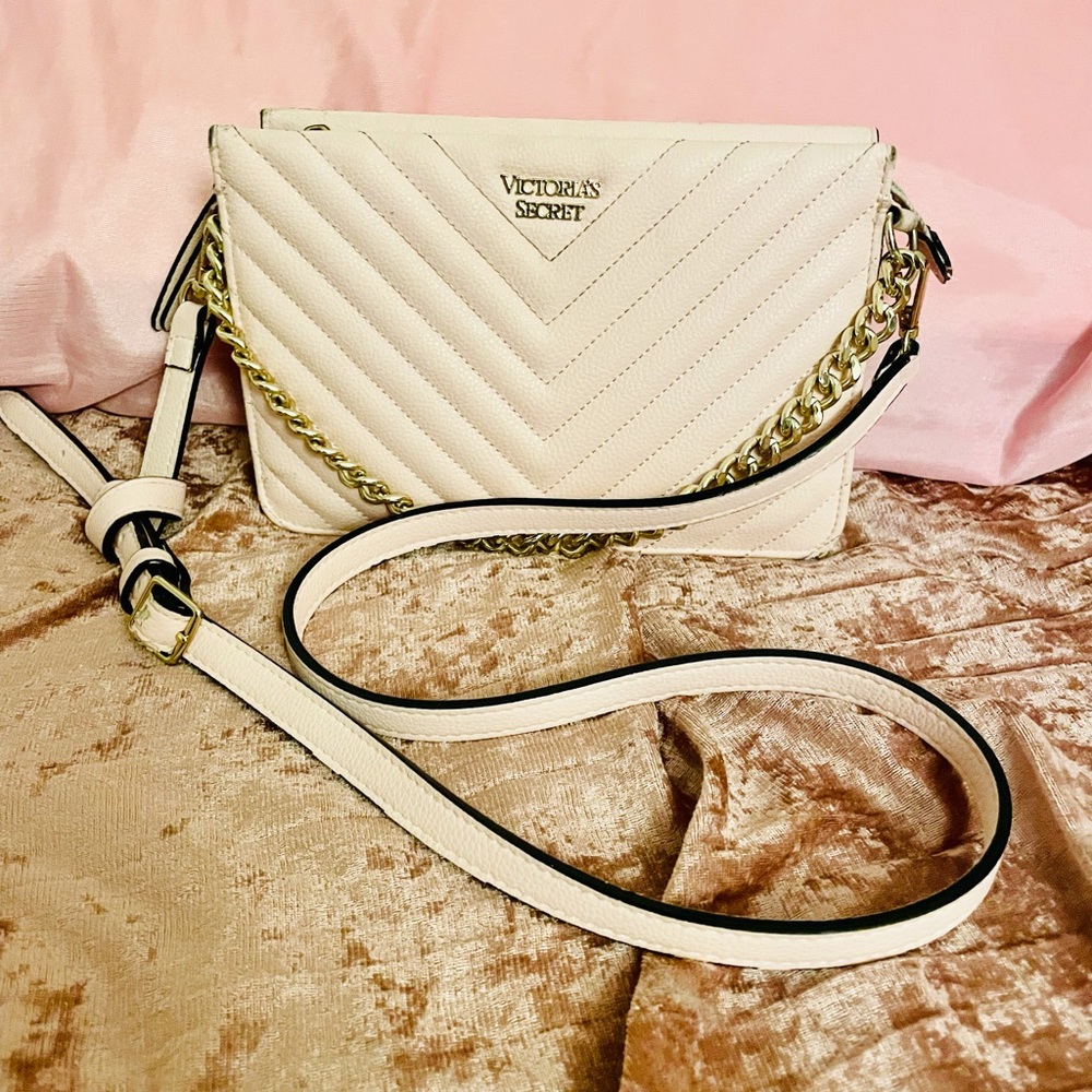 Victoria Secret pink crossbody bag/ handle
